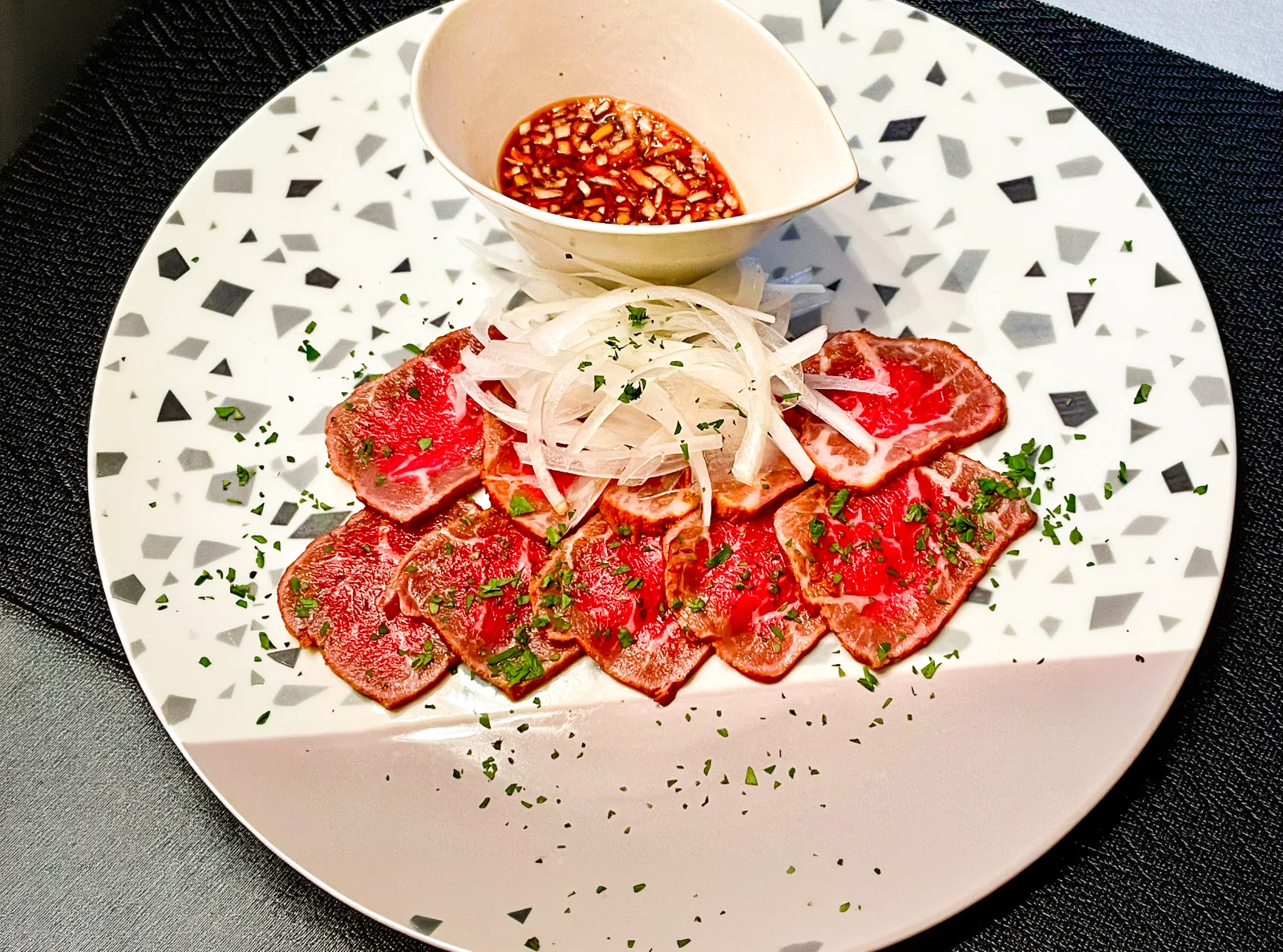 牛肉のたたき ソイソース